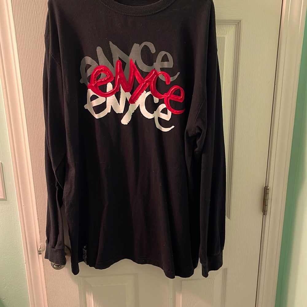 ENYCE VINTAGE LONG SLEEVE TEE